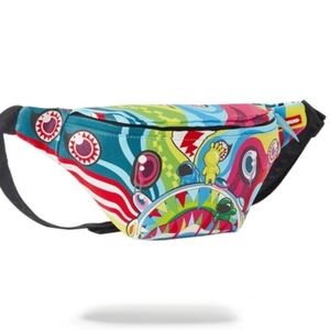 SPRAYGROUND. MIND TRIP SAVVY CROSSBODY LTD ED.